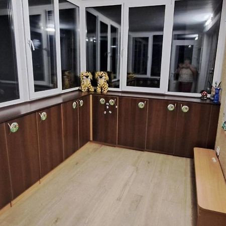 ברובארי Hotel 7/24 מראה חיצוני תמונה