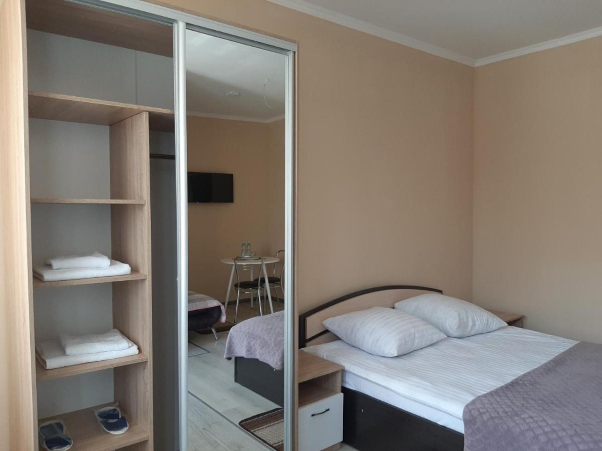 ברובארי Hotel 7/24 מראה חיצוני תמונה