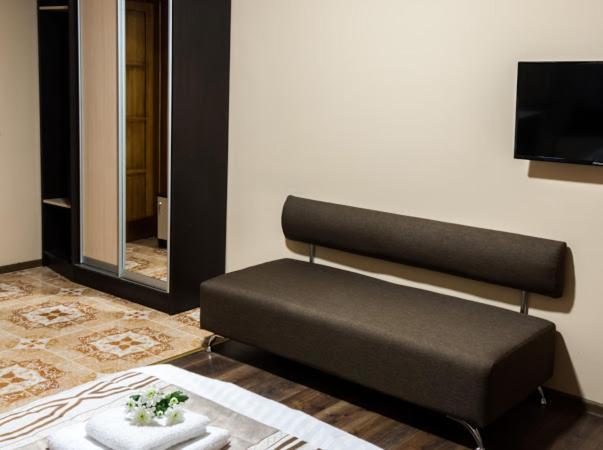 ברובארי Hotel 7/24 מראה חיצוני תמונה