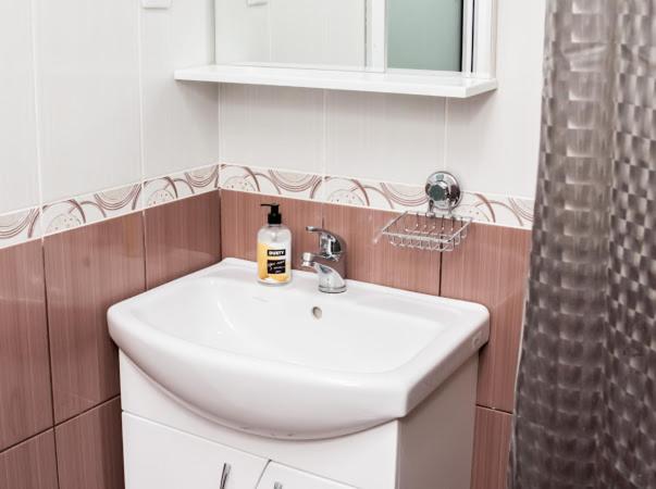 ברובארי Hotel 7/24 מראה חיצוני תמונה